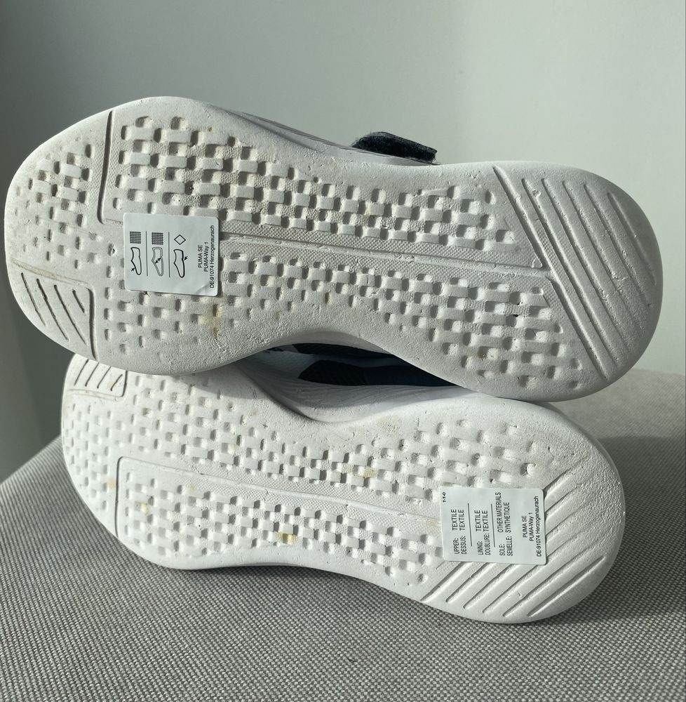 Buty PUMA soft foam+, lekkie, przewiewne, rozm. 30