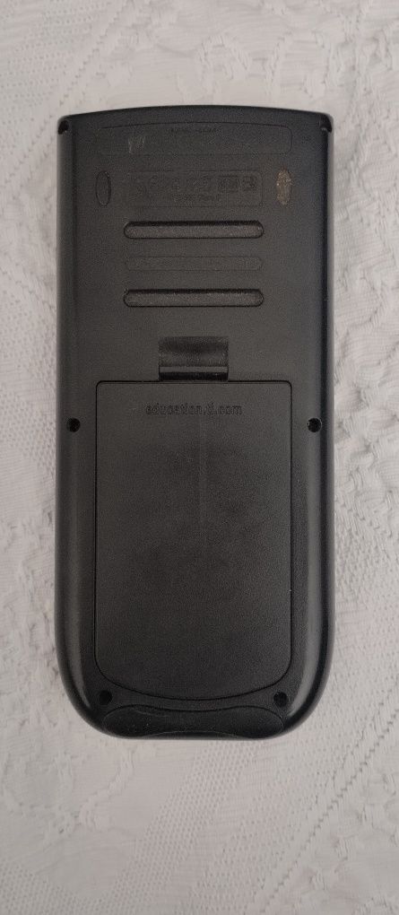 Calculadora texas ti 84 plus (a aba de prgms está desativada)