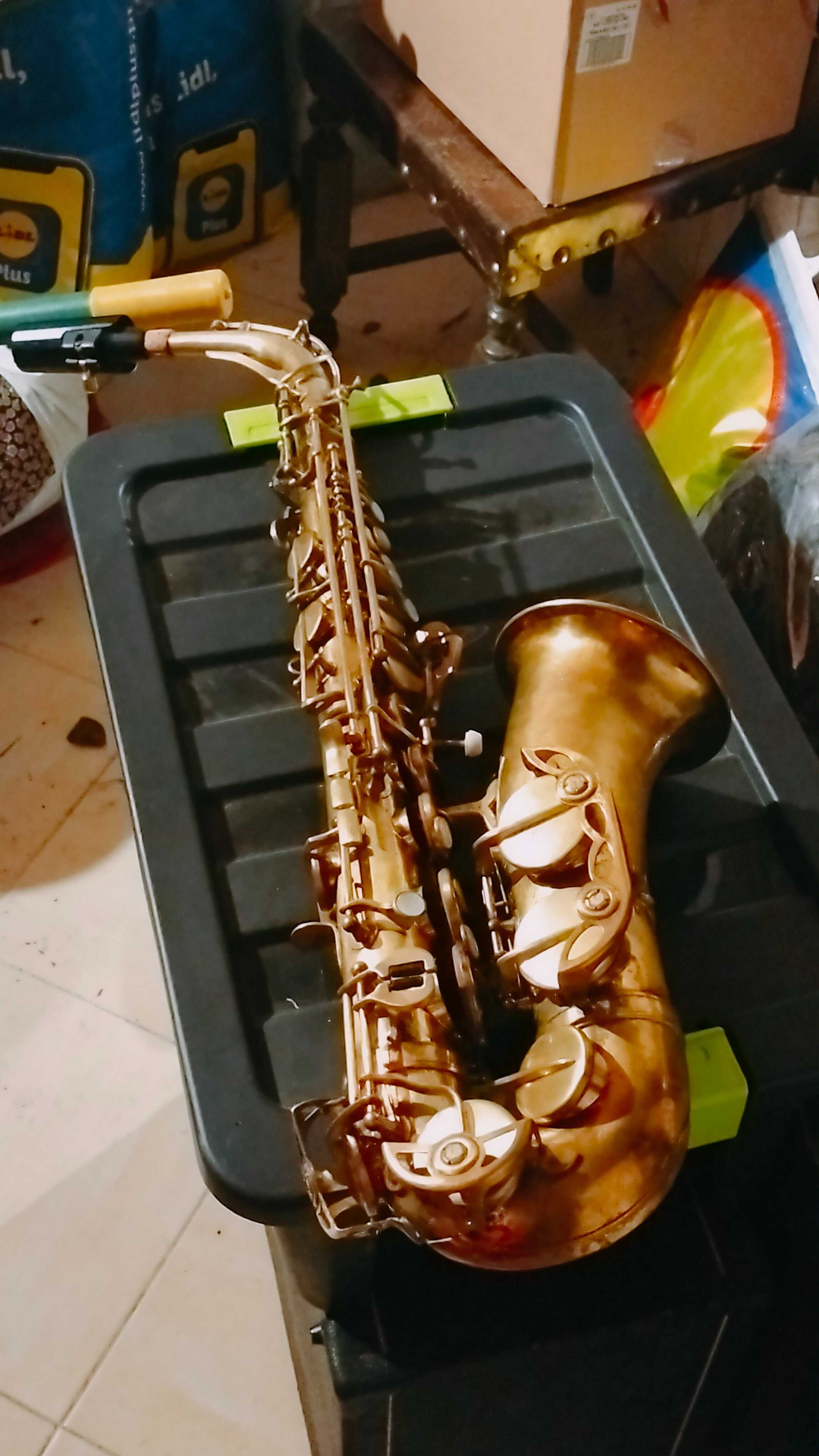 Saxofone Alto marca desconhecida