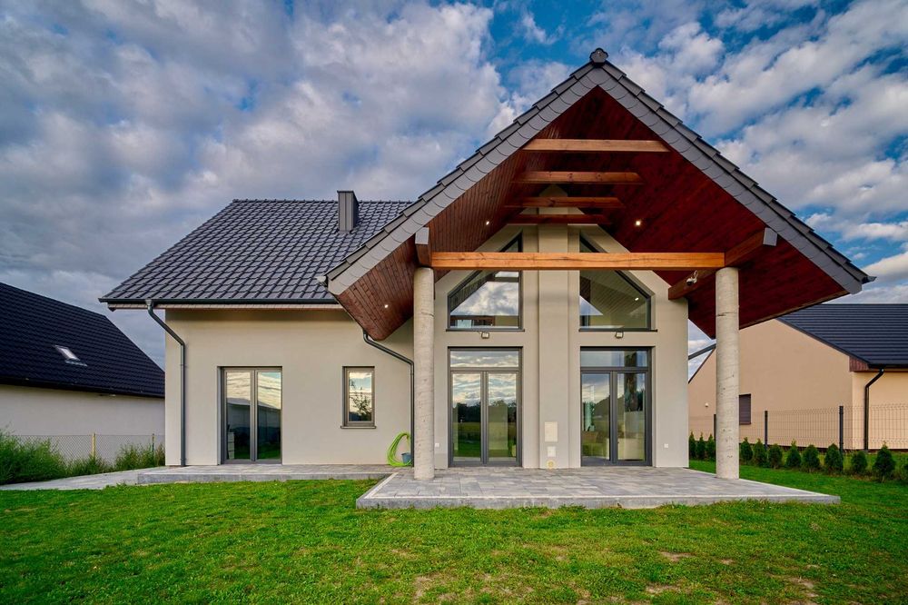 Rataje gm. Chodzież dom 152,60 m2 działka 930 m2 garaż, antresola!