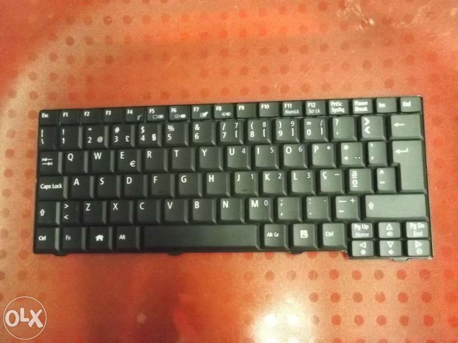 Teclado portatil acer one zg5/d150/a150/a110/751h/d250- Preto