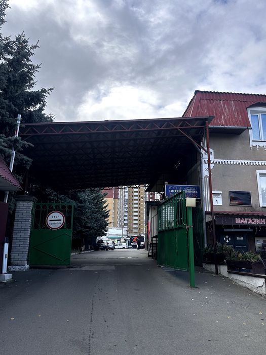 ПРОДАЖ 2-рівневого гаража 48 м²,  ГК Барвінок пров. Квітневий, 1