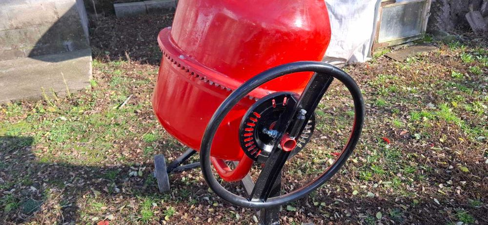 Продам бетонозмішувач FORTE EW2125P