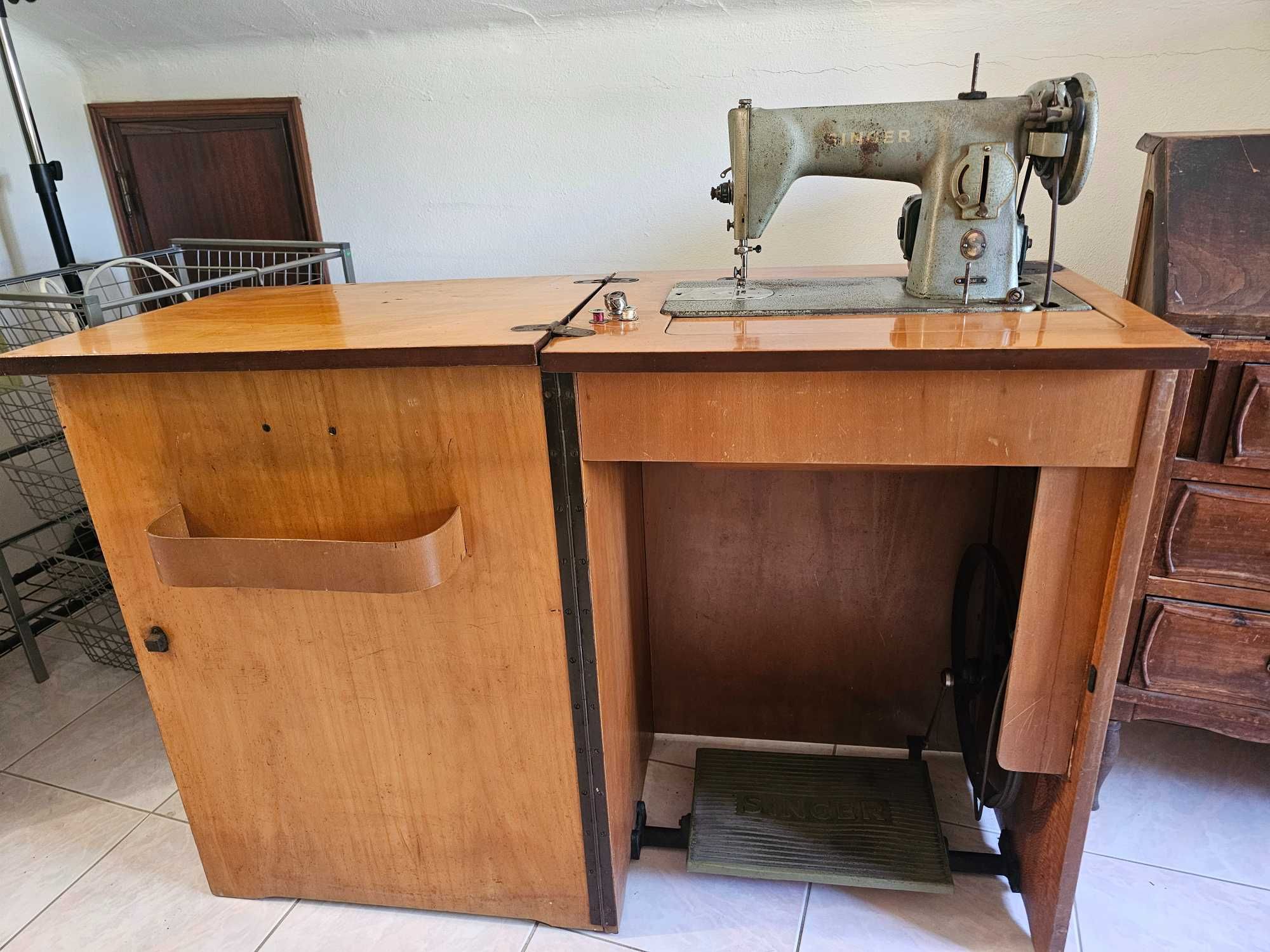 Máquinas Colecionáveis - Máquina Singer