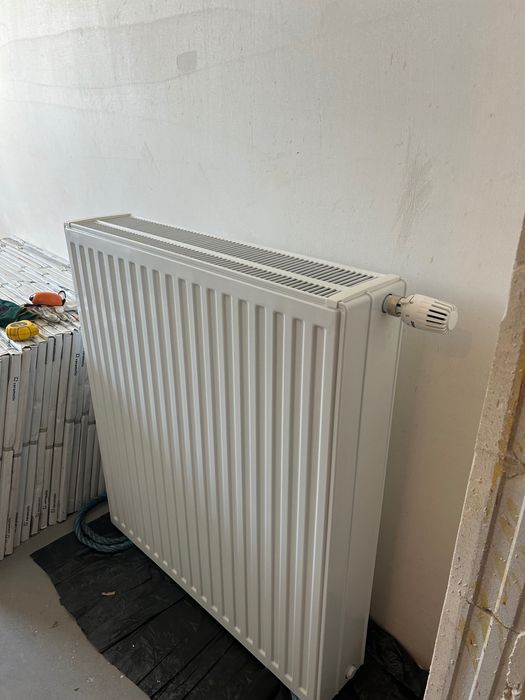 Grzejnik nowy, biały