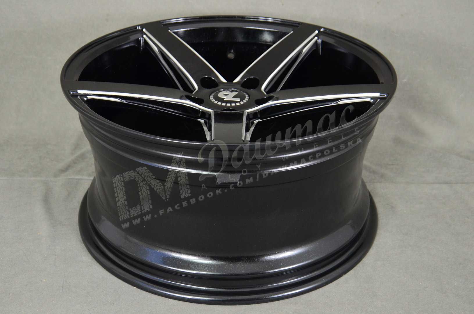 Felgi Seventy9 SV-N 19" 9,5J ET38 5x112 BE