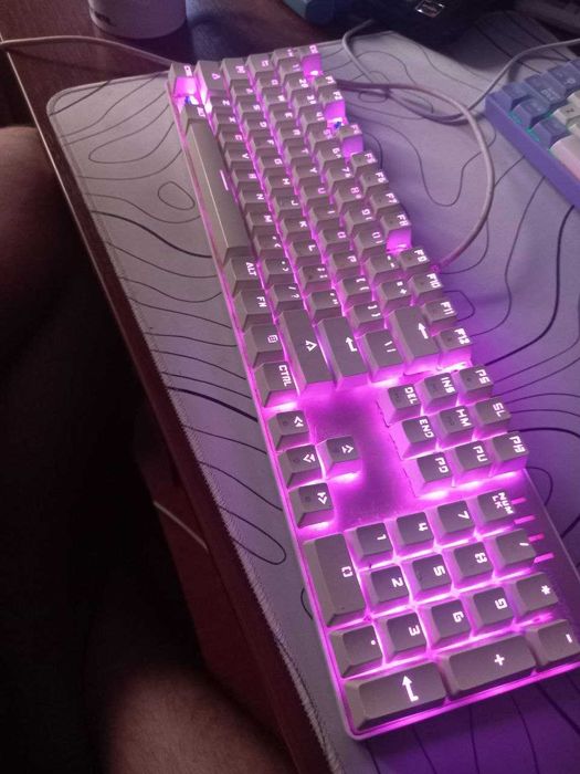 Механічна клавіатура RGB | Motospeed | Ідеальний стан