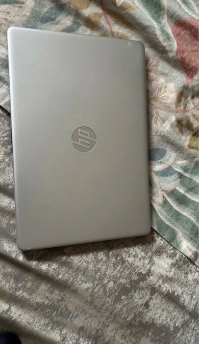 Computador hp,rato nplay e tapete nplay