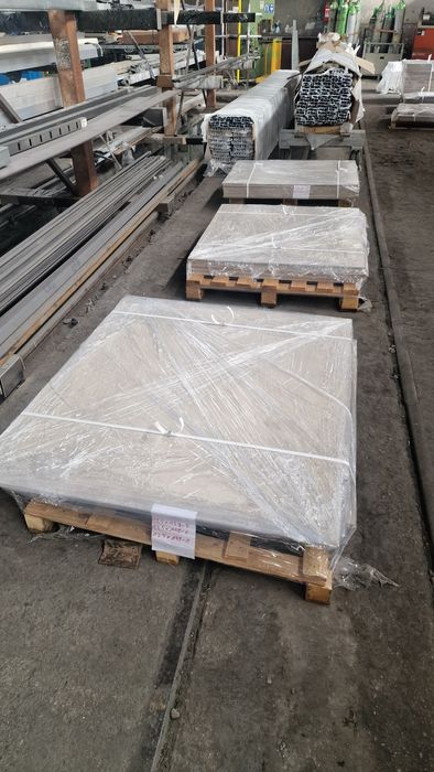 Płyty włókno-cementowe 8mm, różne formatki