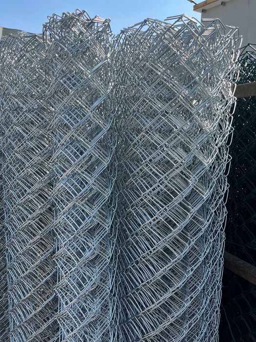 GRUBA Siatka ogrodzeniowa pleciona  ocynkowana fi 3,0- producent