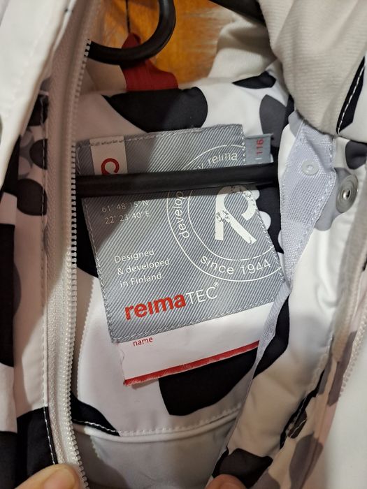 Фирм.зимняя куртка REIMA ,штаны в подарок,на девочку.4-6