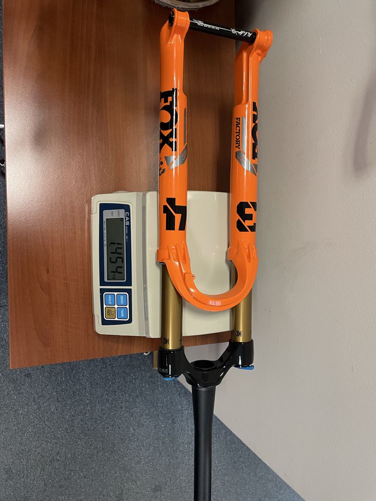 FOX Factory 34 Step Cast 120mm 2025 Grip SL