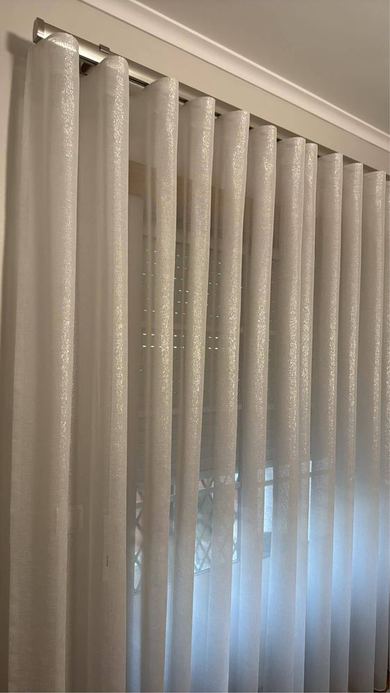 Cortinados casa e calhas