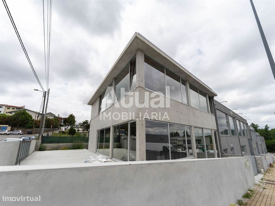 Armazém  Venda em Ferreiros e Gondizalves,Braga