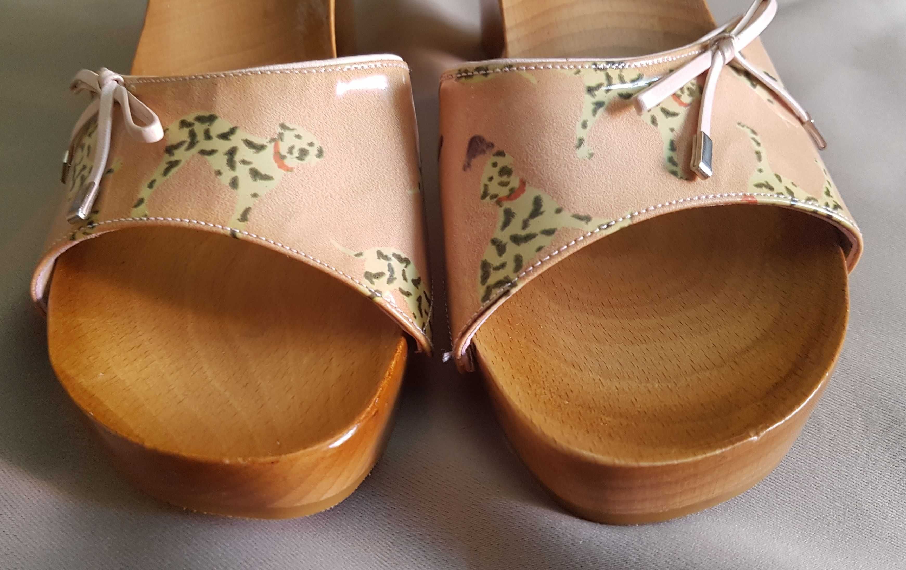 Stuart Weitzman przepiękne klapki drewno skóra dżety 38 bdb+ Hiszpania