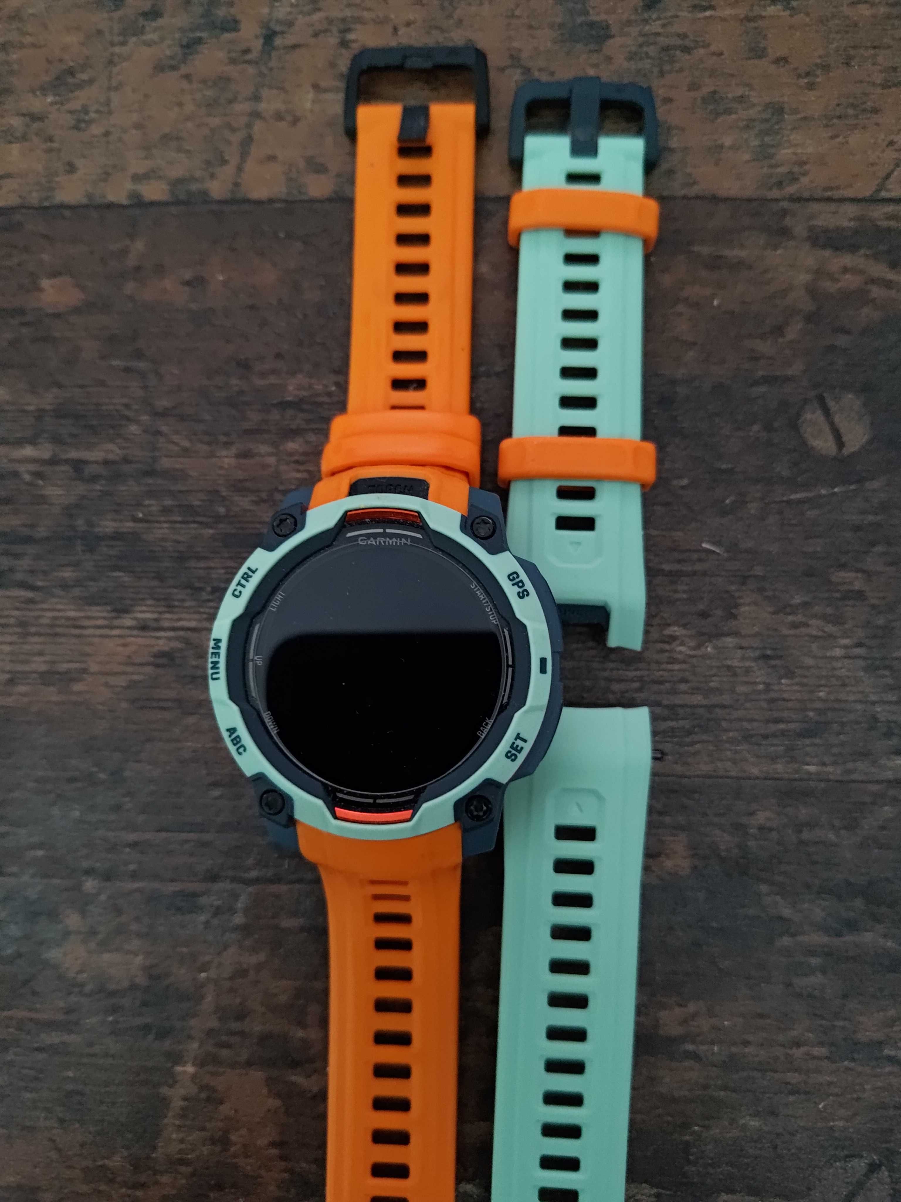 Garmin Instinct 3 45 mm Amoled Zielony