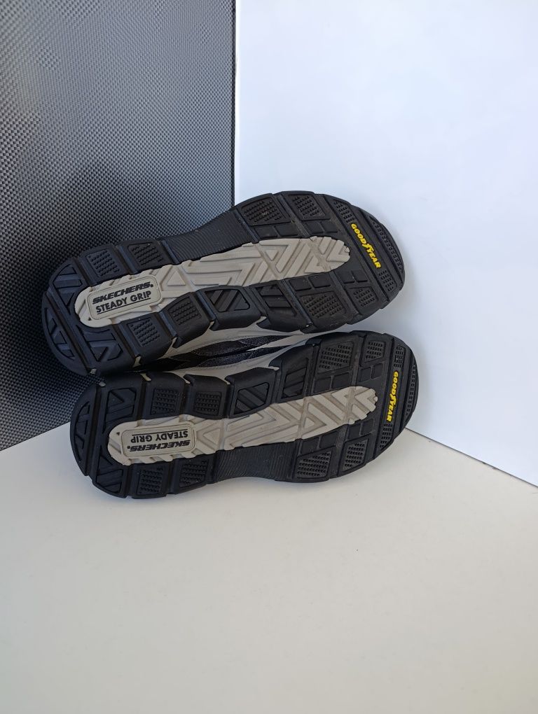 Чоловічі макасіни Skechers