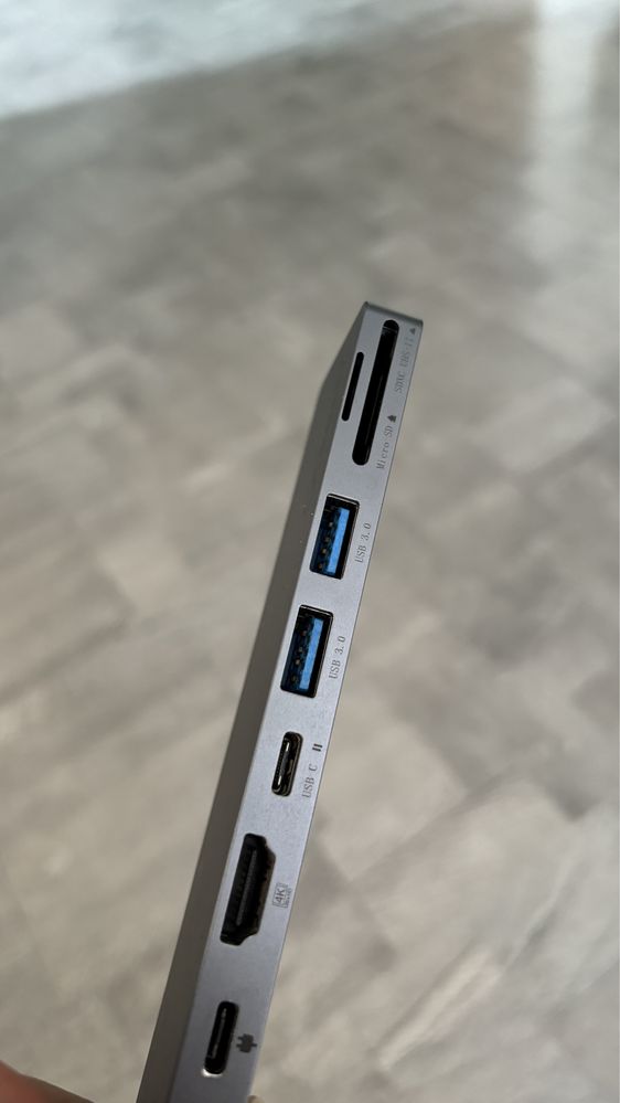 Hub 8w1 macbook pro przejściówka