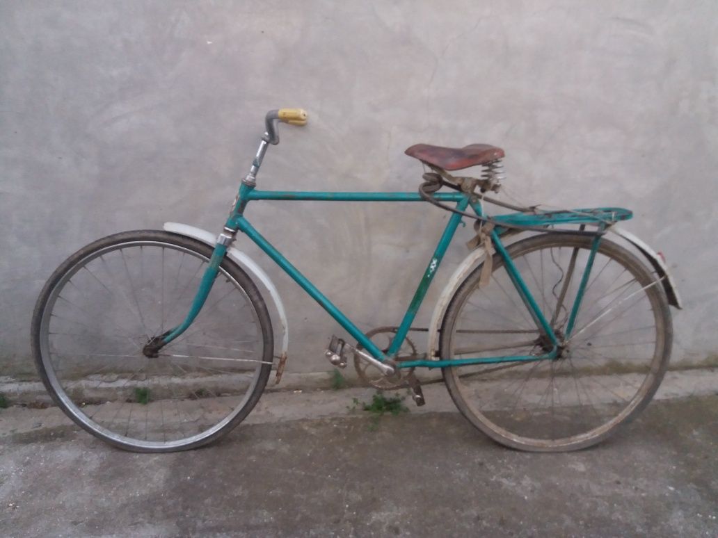 продам крепкий рабочий велосипед с рамой,
производство СССРпроизводст