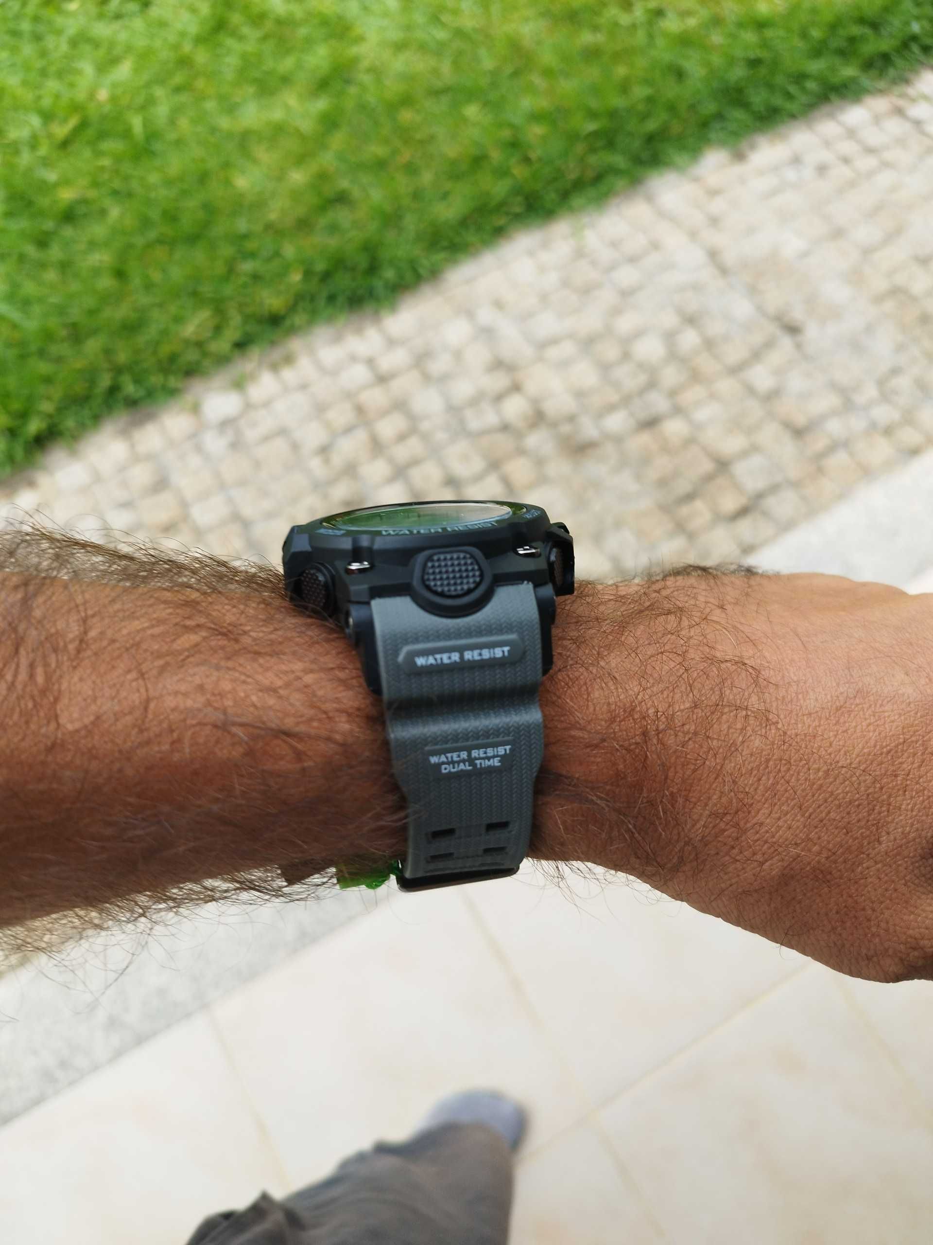 Relógio Desportivo Masculino
