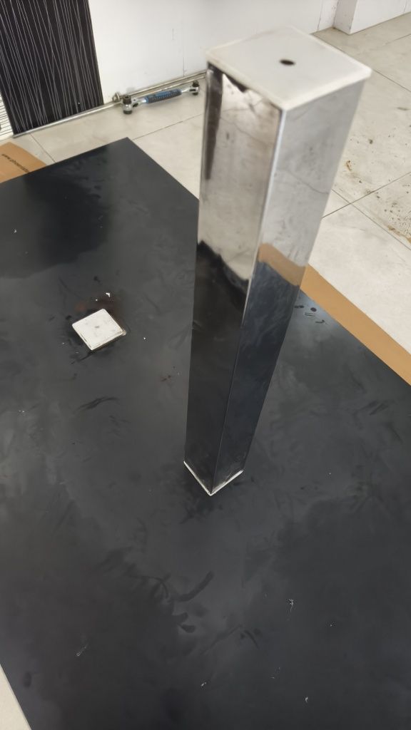 Mesa de jantar em vidro 160x90