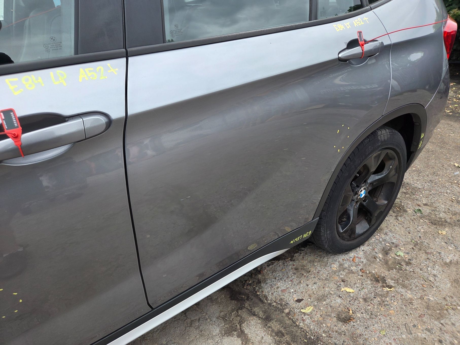 DRZWI LEWE TYLNE BMW X1 E84 A52 SPACEGRAU