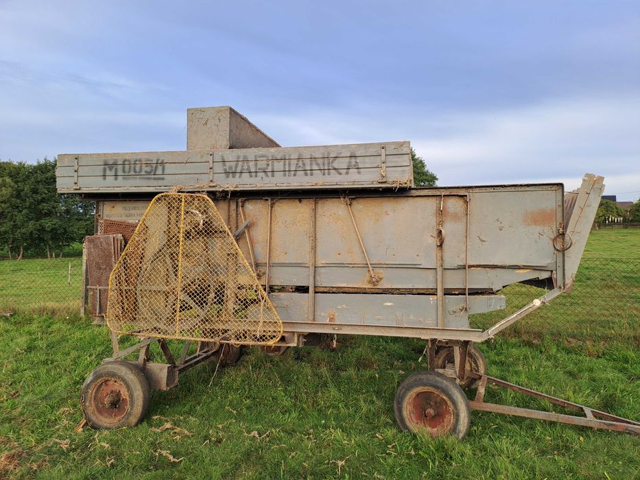 Młocarnia Warmianka M0054 – kompletna, od nowości, stan bardzo dobry