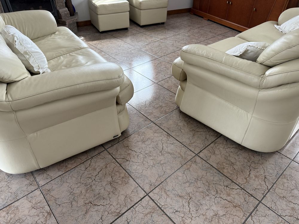 180€ 2 sofas 2 poltronas