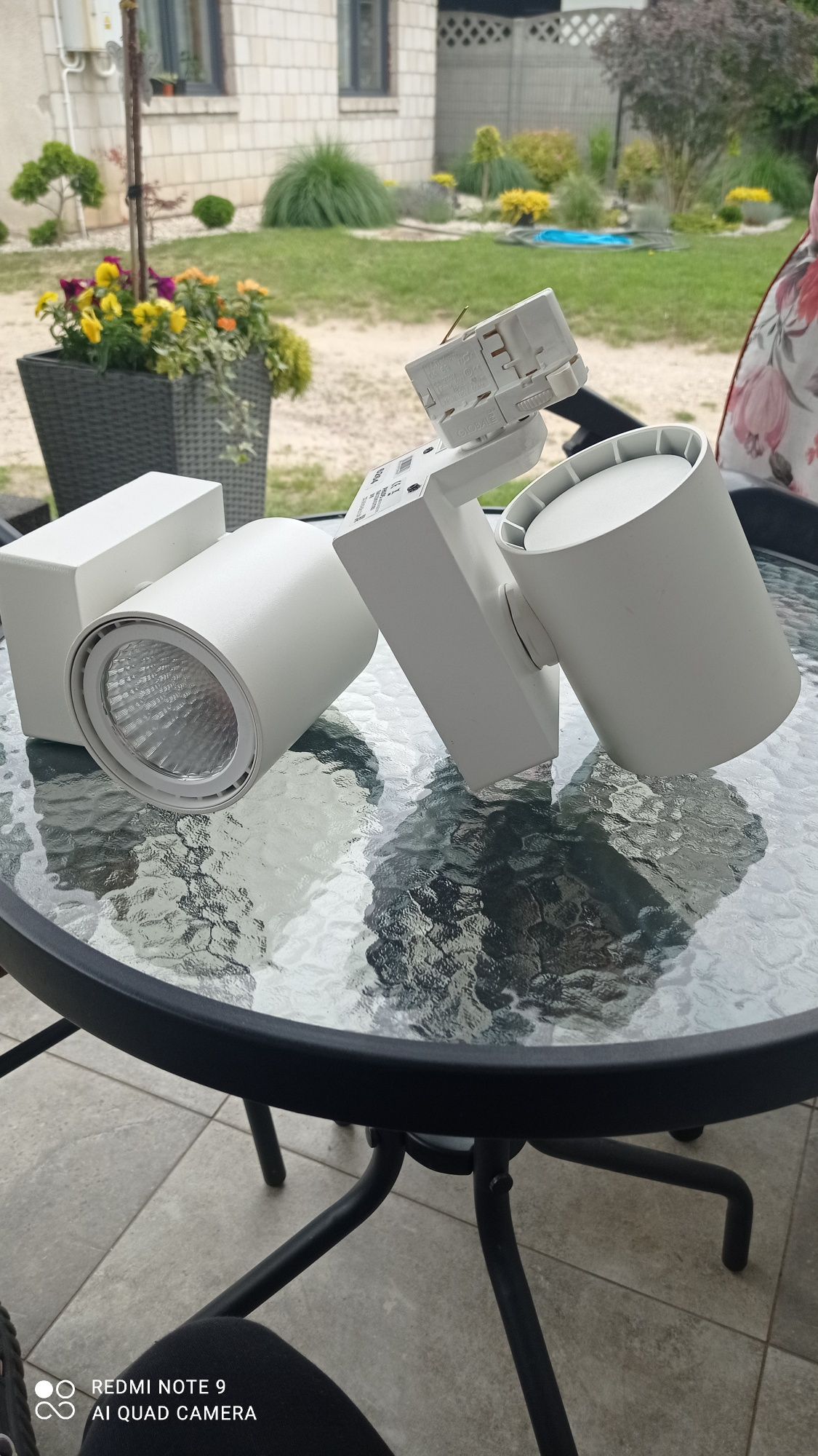 Philips  LED spot białe metalowe