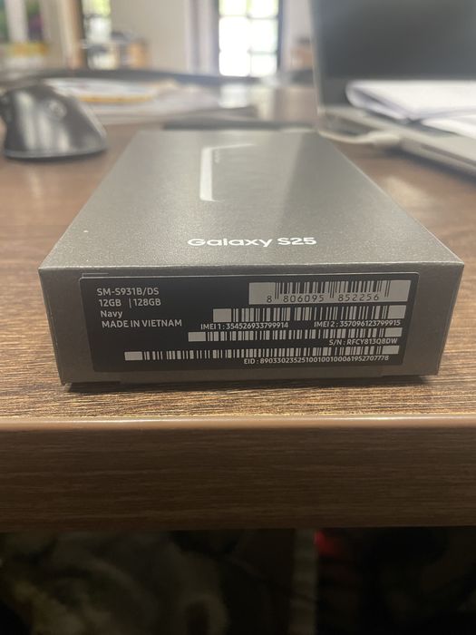 Samsung s25 128gb w kolorze navy