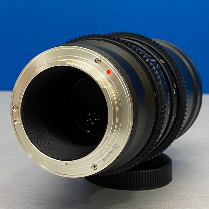 Samyang 135mm T2.2 ED UMC VDSLR Cine Lens (Sony FE) - NOVA