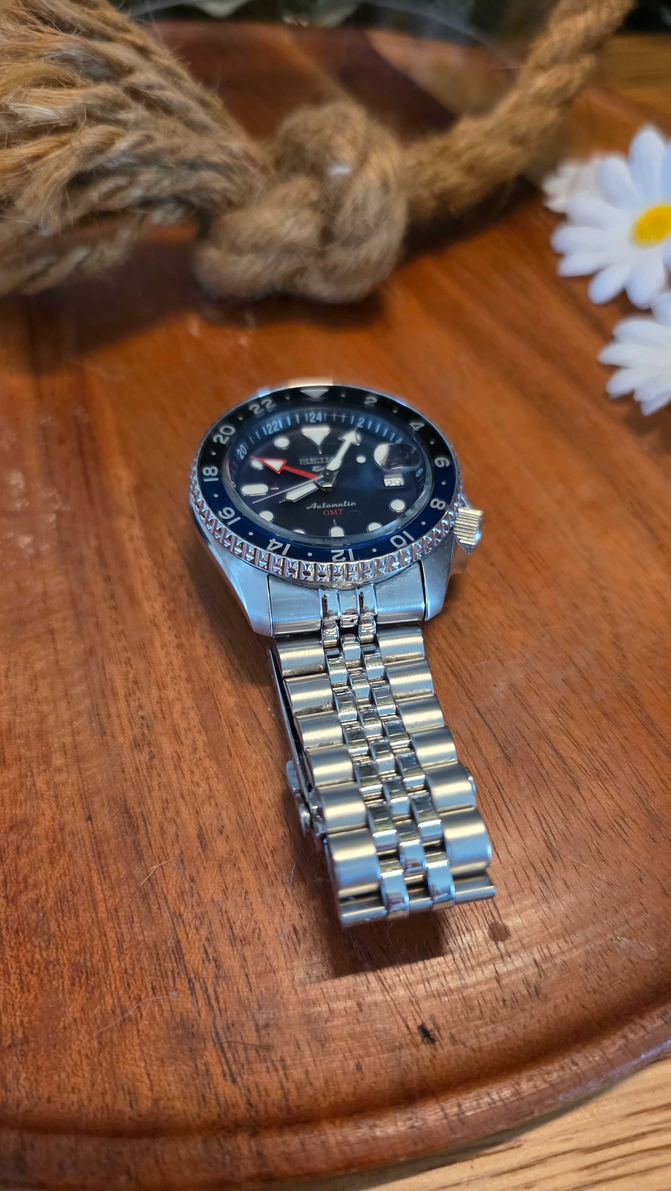 Seiko GMT "Batman" - SSK003K1 Full Set