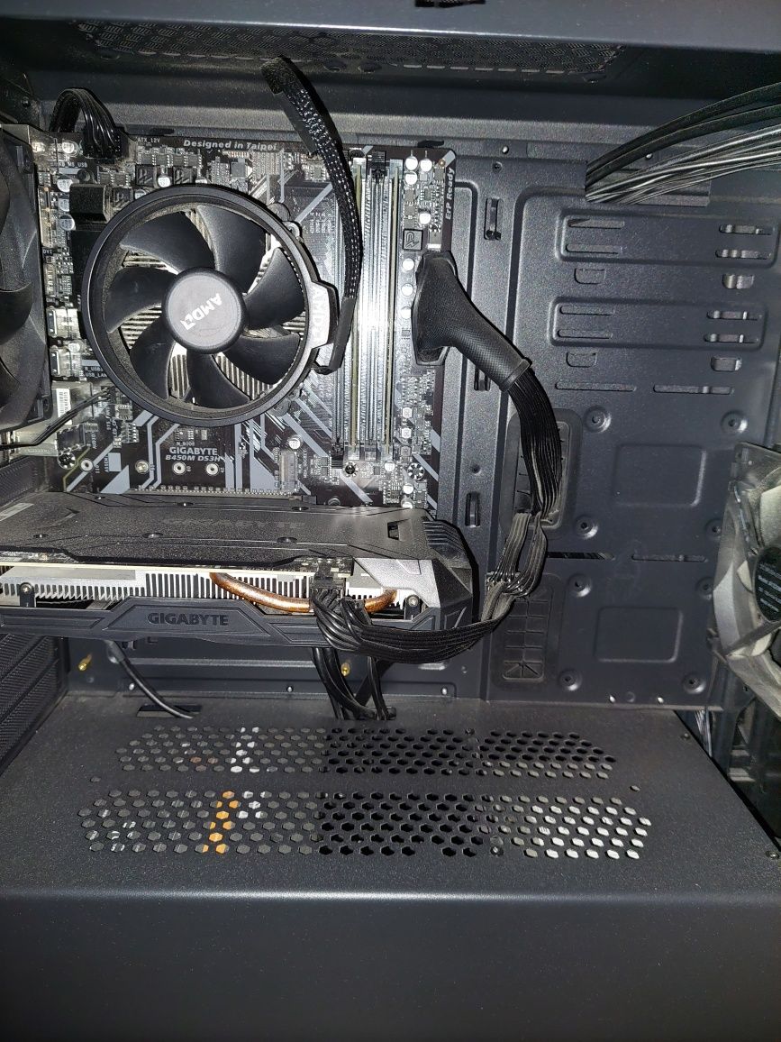 Komputer PC ,monitor