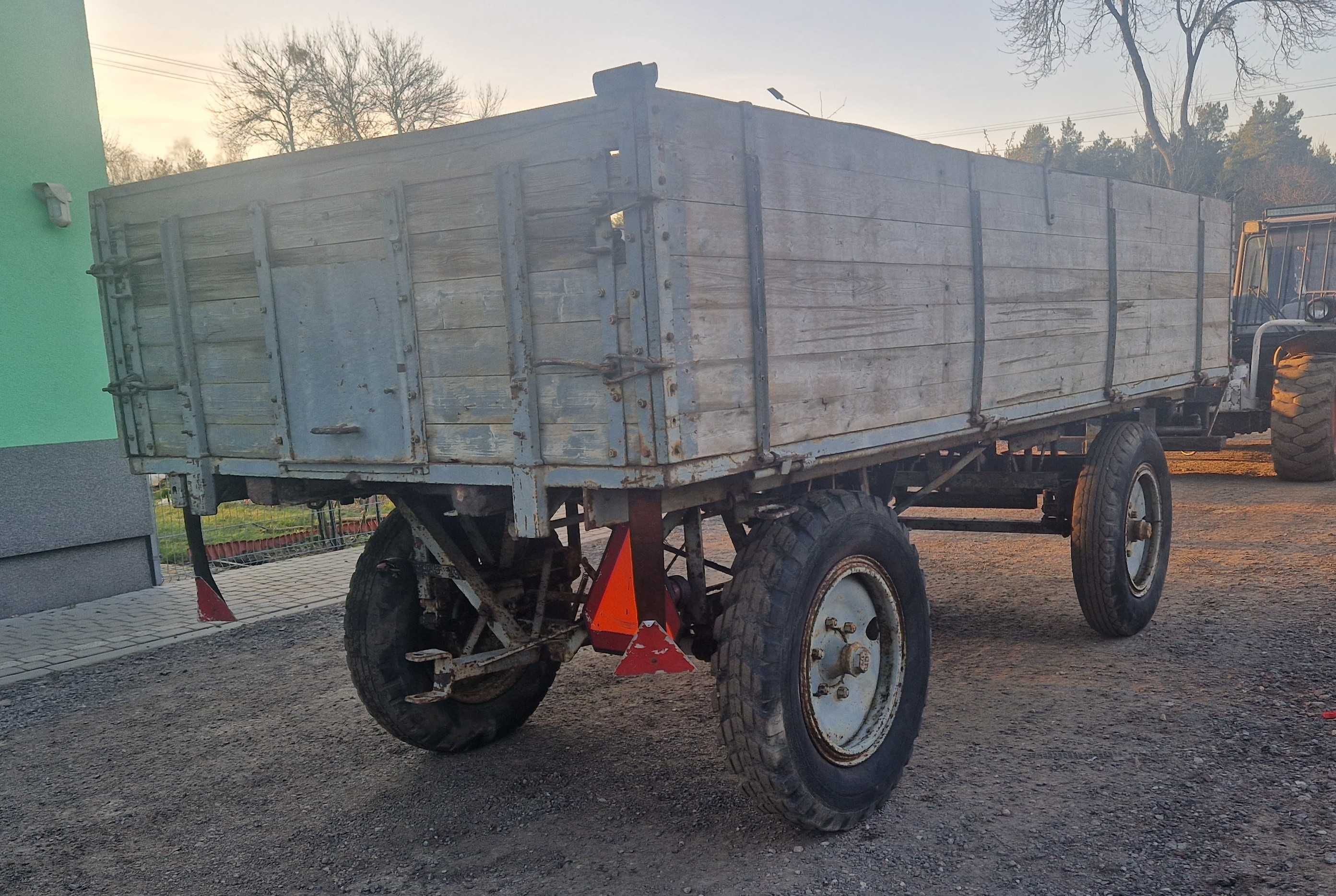 przyczepa rolnicza wywrotka 3 stronny kiper