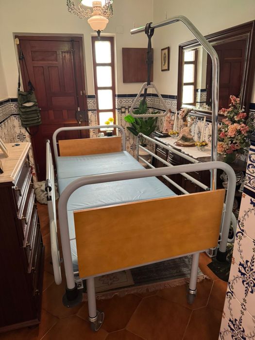 Cama Articulada como nova