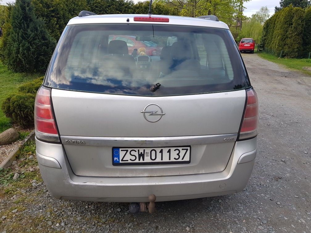 Opel Zafira 1.9cdti zamiana