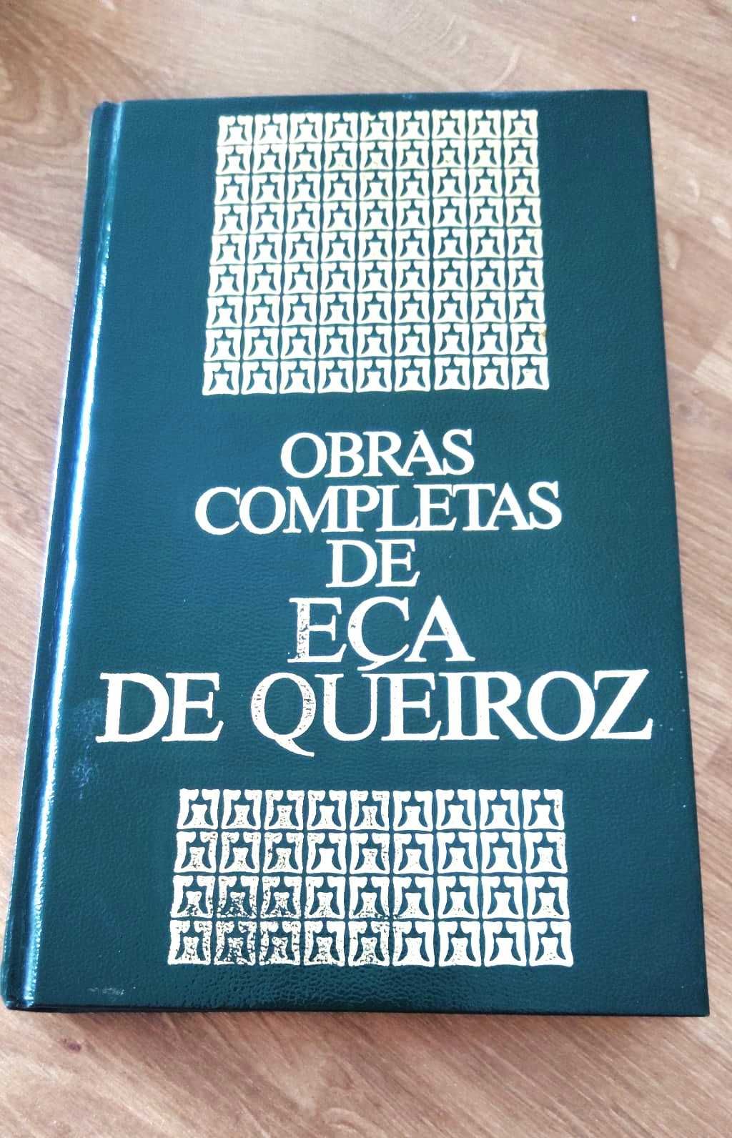 Livro: Obras Completas de Eça de Queiroz