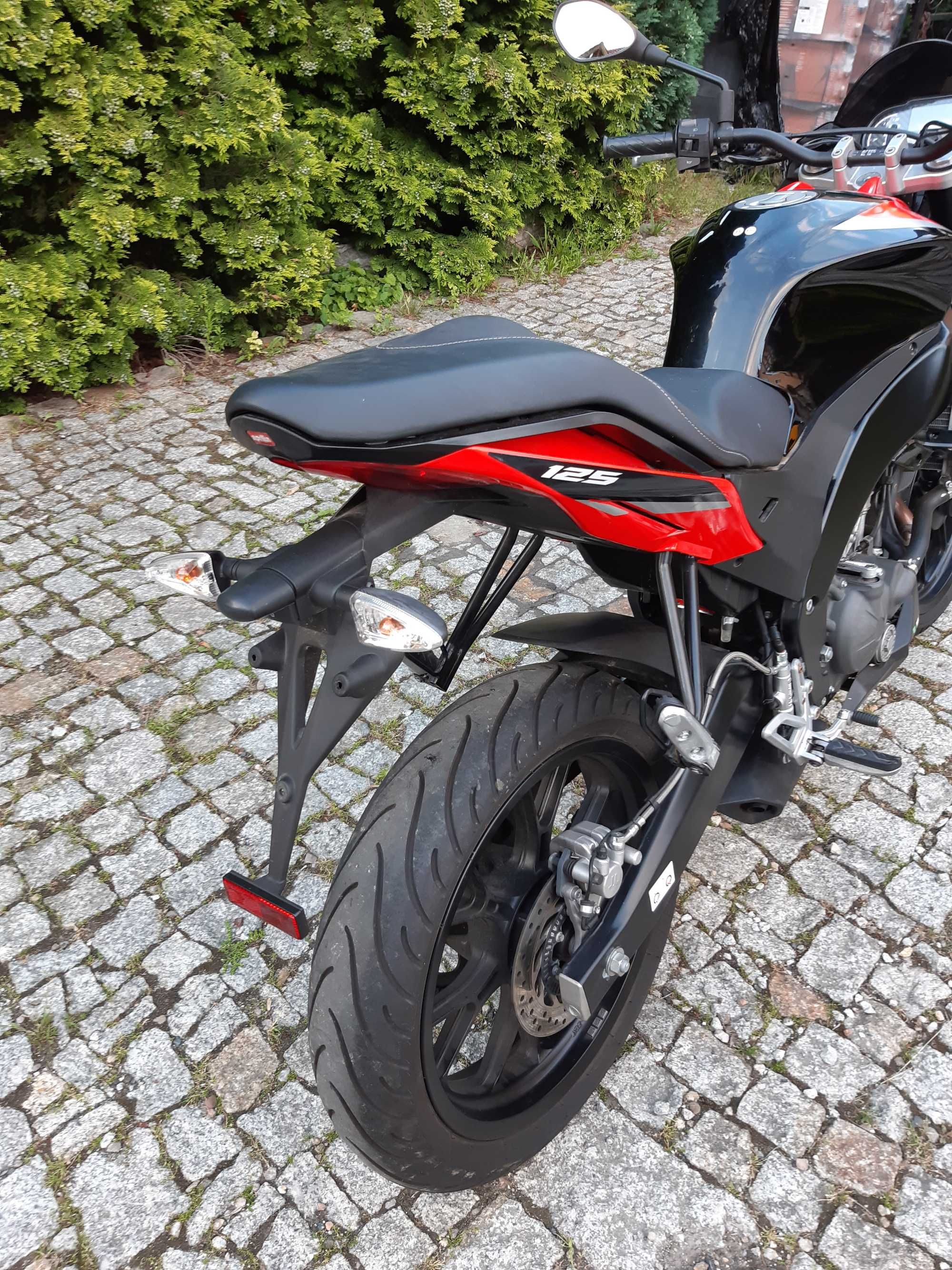 aprilia tuono 125 niski przebieg