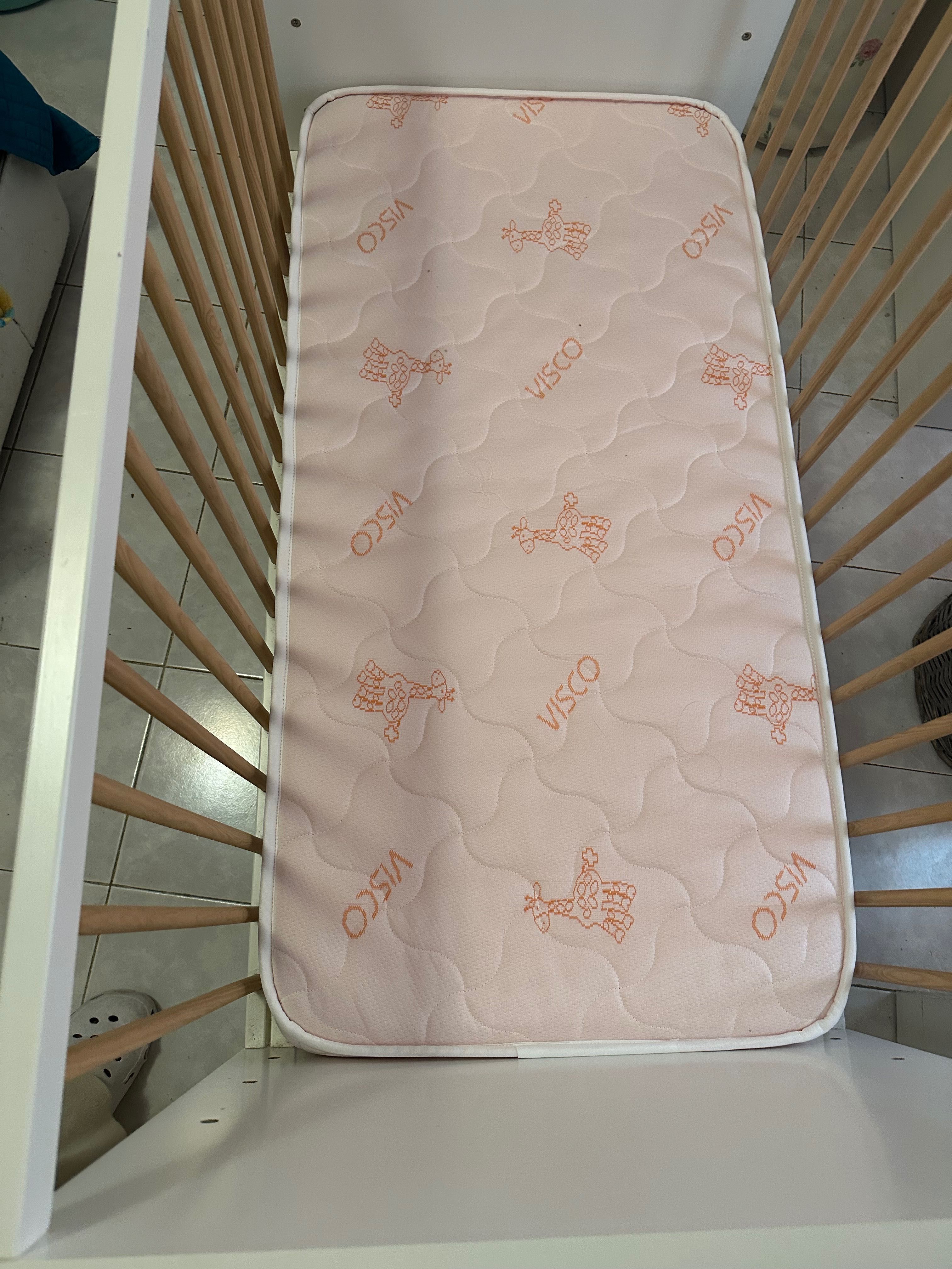 Cama de bebé / berço