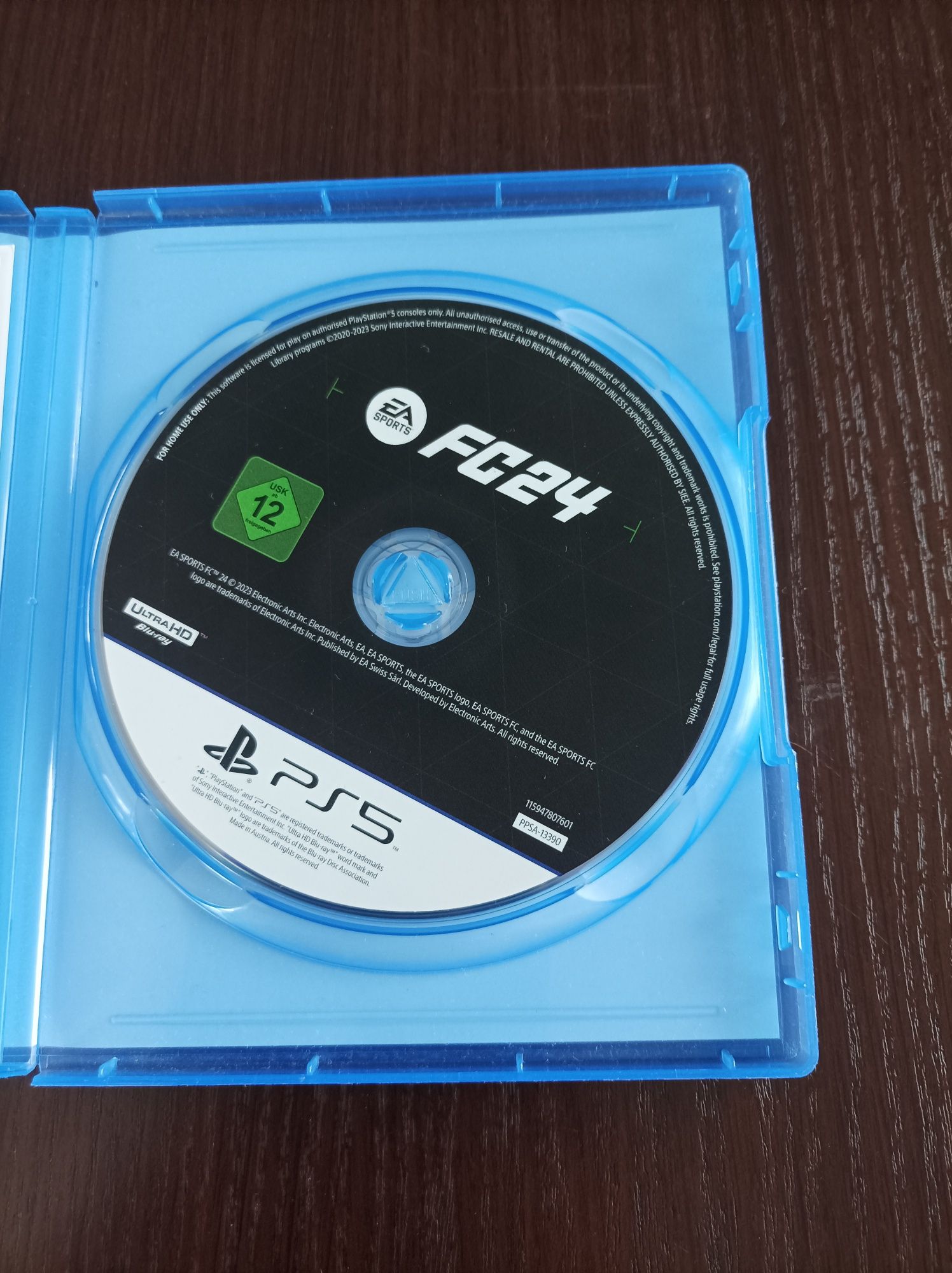 Sprzedam / Zamienię FIFA24 / Ps5