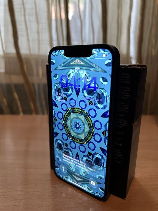 Iphone 13 mini в синем цвете