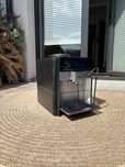 Ekspres Simens EQ.6 Plus s 700