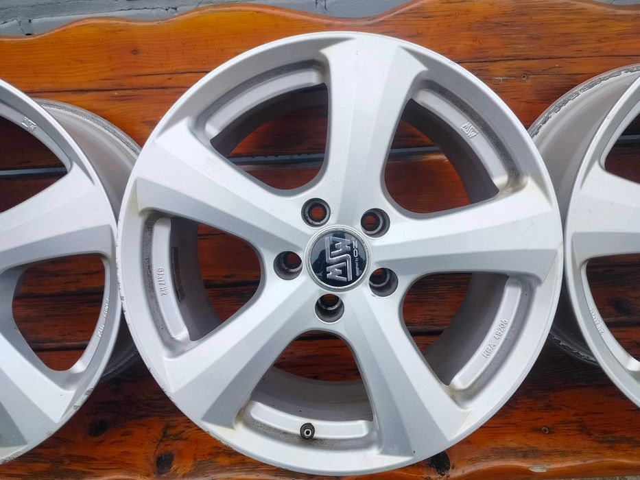 Felgi R17 5x112 Audi A3 A4 B8 B9 A5 A6 C7 C8 A7 A8 D4 D5 Q5 S4