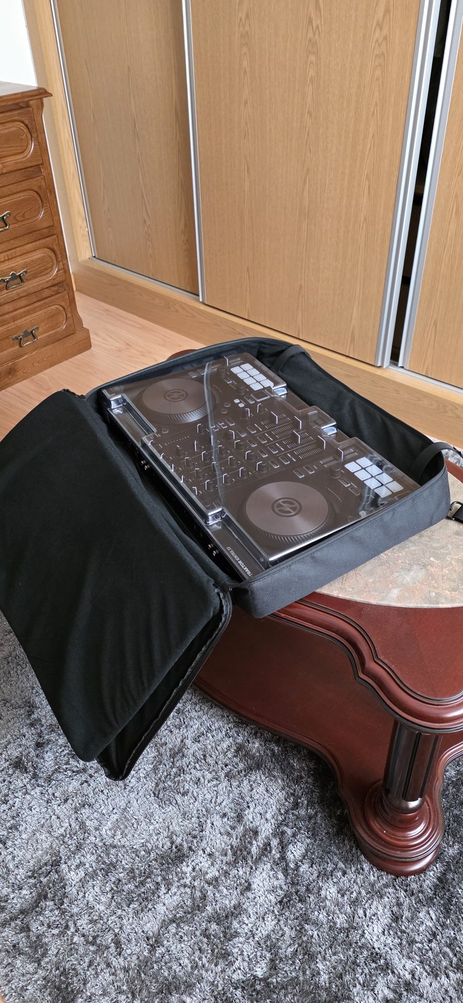 Controladora Traktor S3 MK3 NOVA | Shure Beta 58A | + Extras