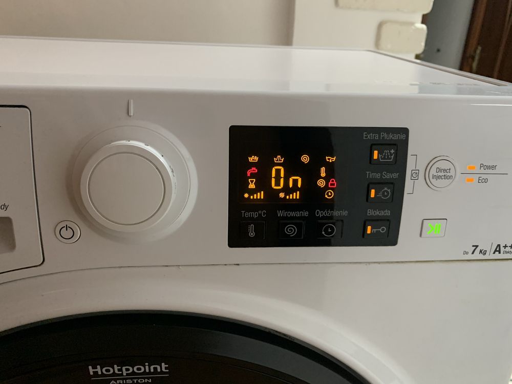 Hotpoint-Ariston RSSG 704 J Пральна Машина