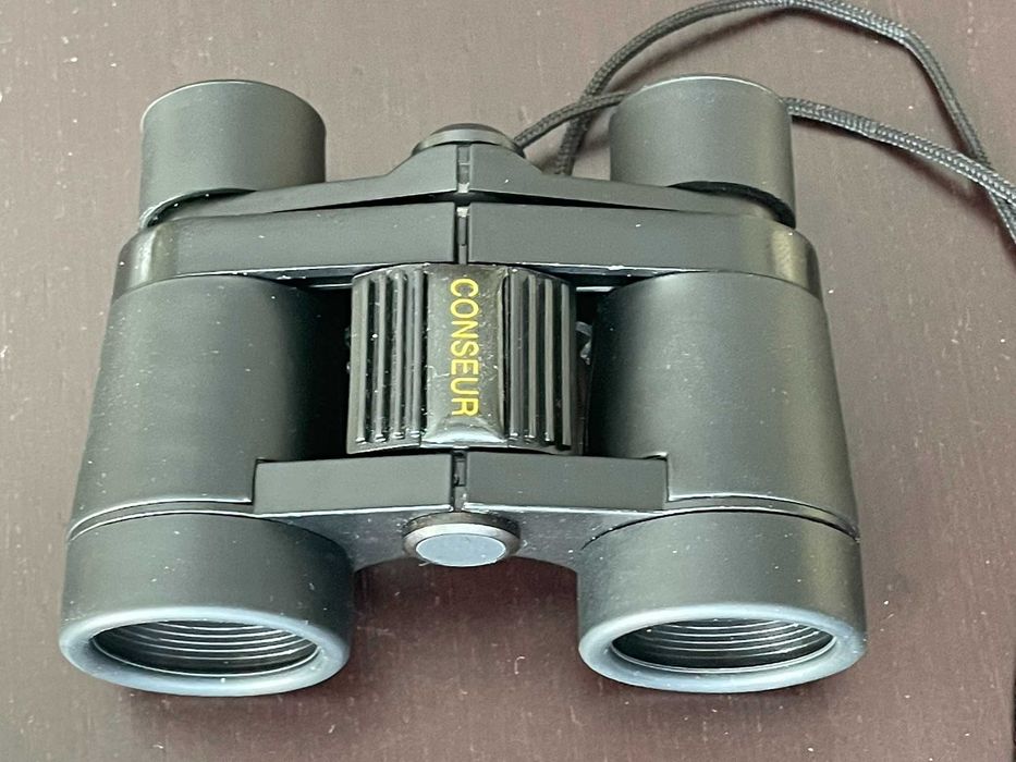 Binóculos compactos Conseur