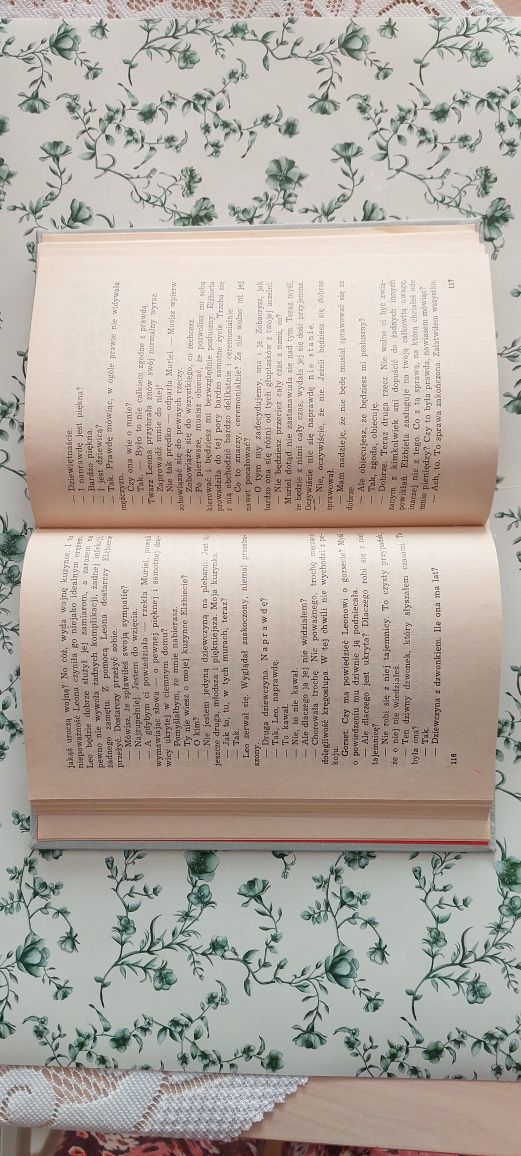 Iris Murdoch Czas aniołów książka