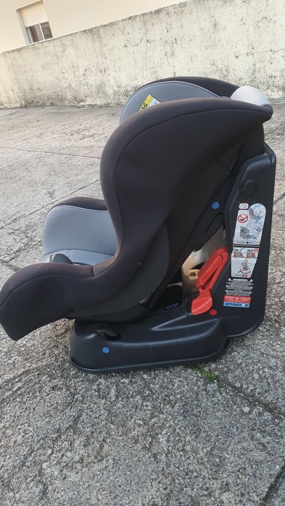 Cadeira auto como nova