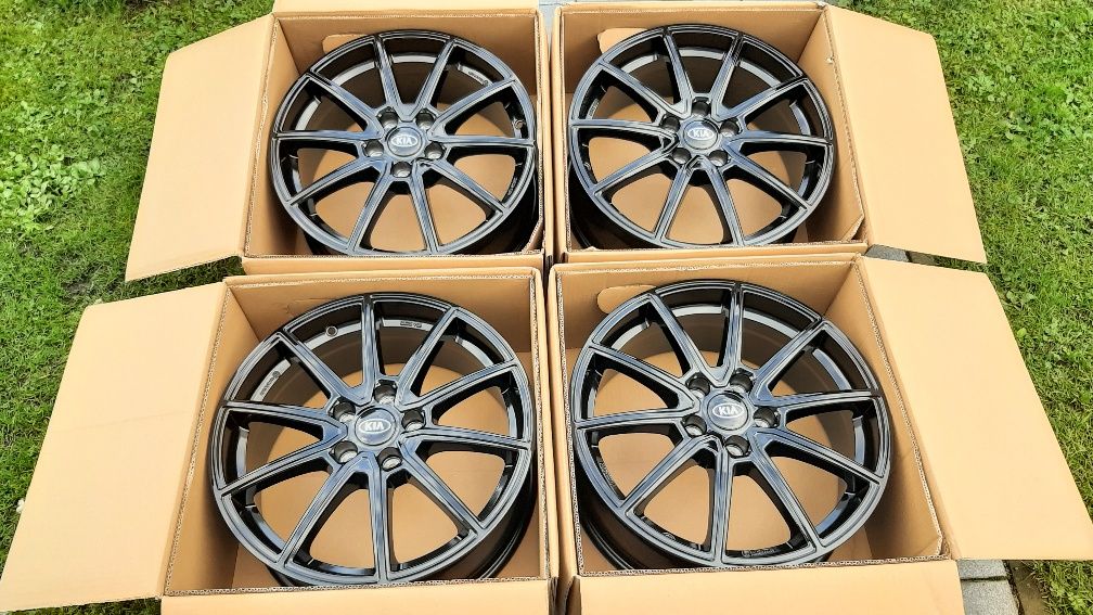 Nowe Alufelgi 5x114,3 R17 Kia Sportage Ceed Hyundai Tucson i30 Mazda