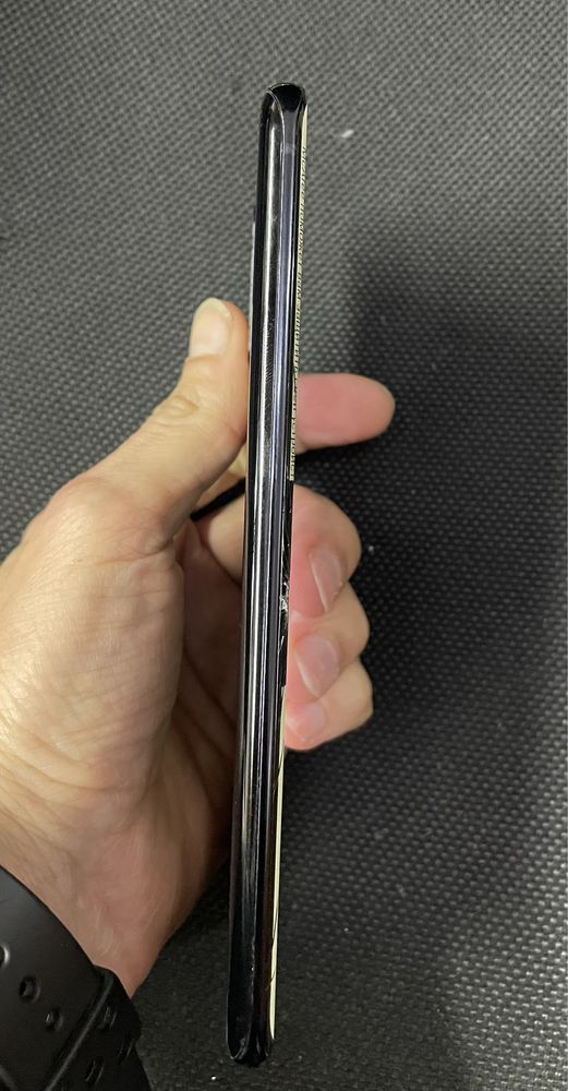 Samsung s20 plus g985f/ds ,под ремонт или на запчасти.